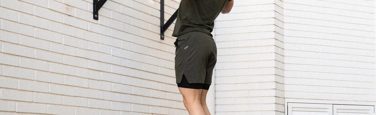 Come scegliere l abbigliamento da palestra uomo DECATHLON